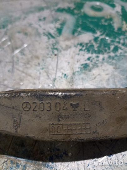 Рычаг передний левый Mercedes-Benz Clk- Class W209