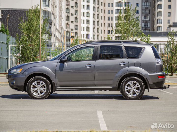 Mitsubishi Outlander 2.4 CVT, 2011, 212 000 км