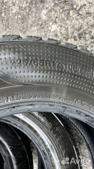 Kumho I'Zen RV Stud KC16 225/65 R17