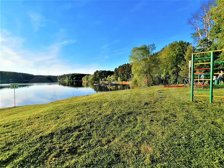 Коттедж 450 м² на участке 12 сот.