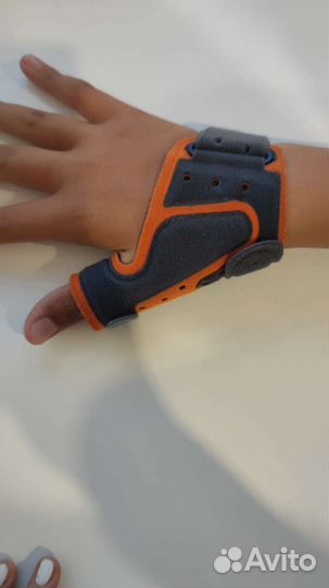 Ортез на большой палец руки