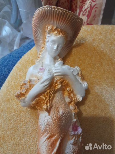 Статуэтка ангел