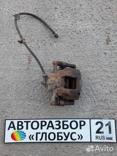 Cуппопрт передний левый Toyota Corolla 180