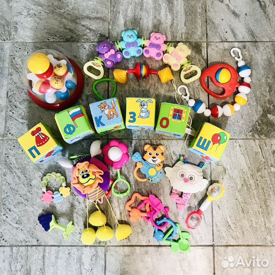 Игрушки погремушки