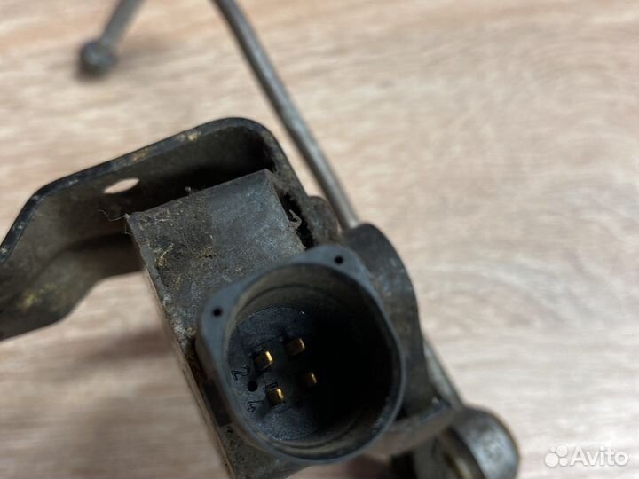 Датчик дорожного просвета VAG 1T0907503