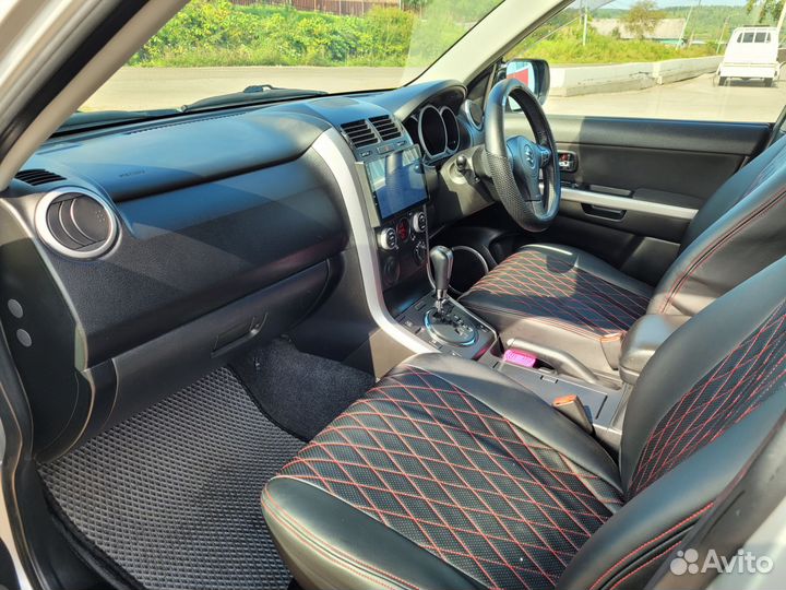 Suzuki Escudo 2.4 AT, 2010, 140 000 км