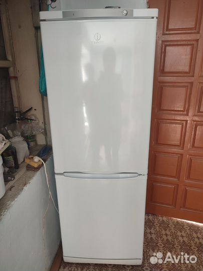 Холодильник бу