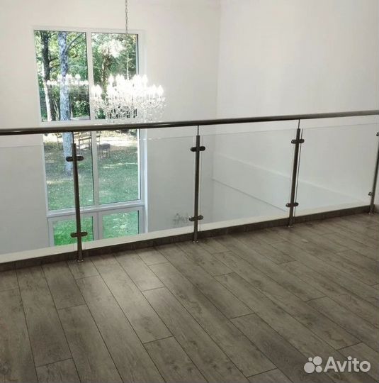 Перила, пopучни, огpaждения из нержавeющей cтали