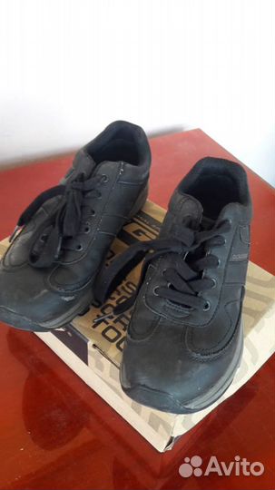 Кроссовки Outventure