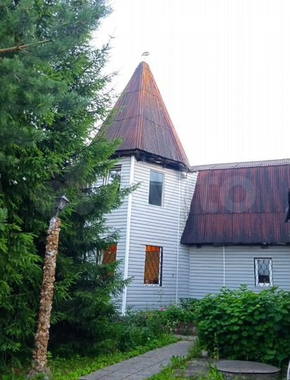 Дом 145 м² на участке 12 сот.