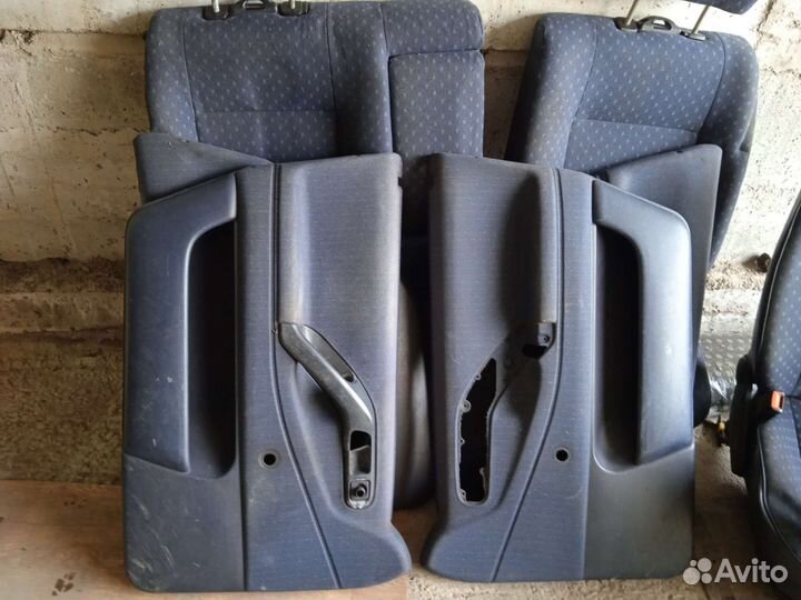 Обшивки дверей салон в4 и ауди