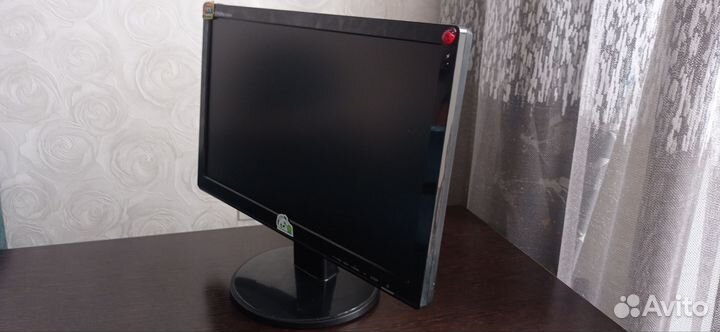 Монитор LG