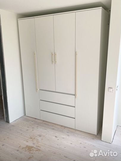 Шкаф новый в коробке