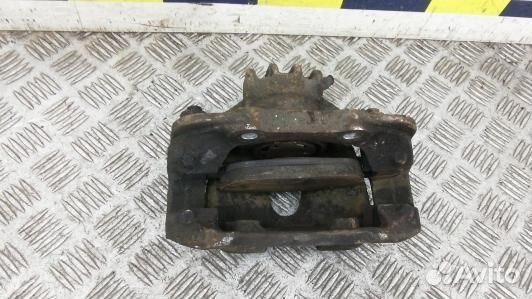 Суппорт тормозной передний правый peugeot 308 1 (9