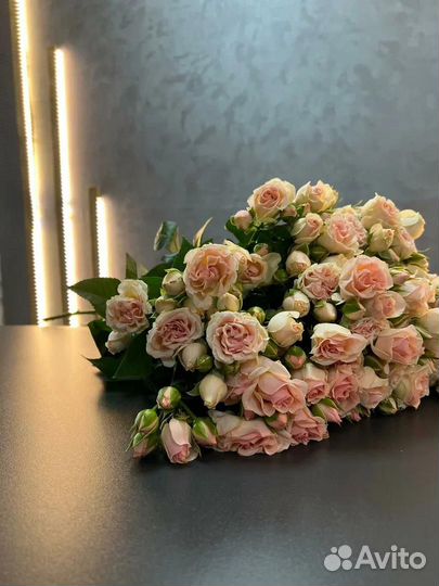 Цветы с доставкой розы