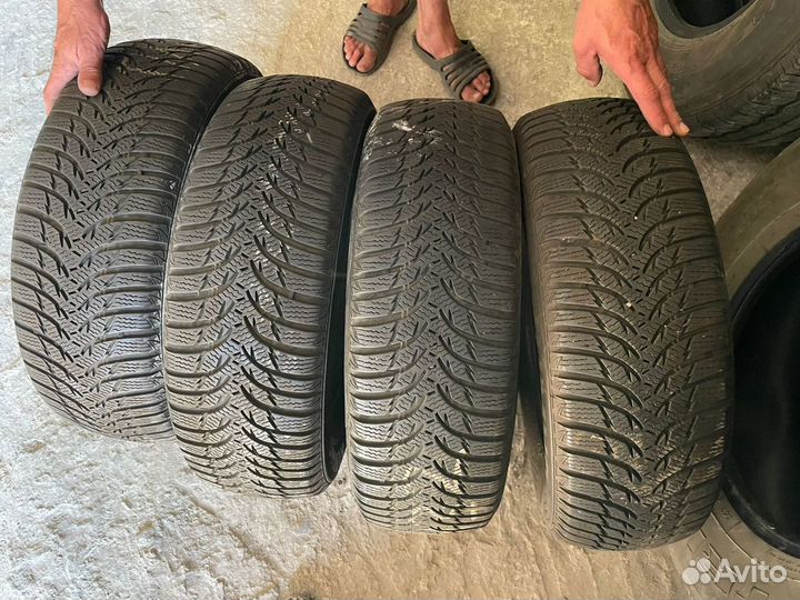 Kumho WinterCraft WP51 195/65 R15