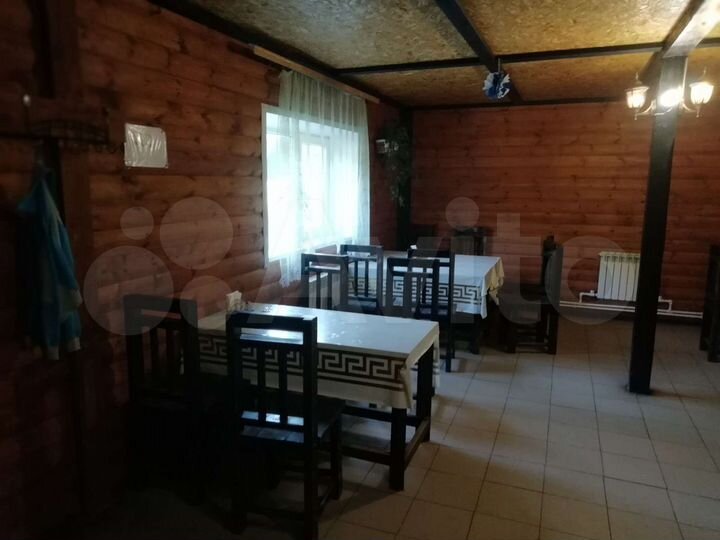 Здание, 240 м²