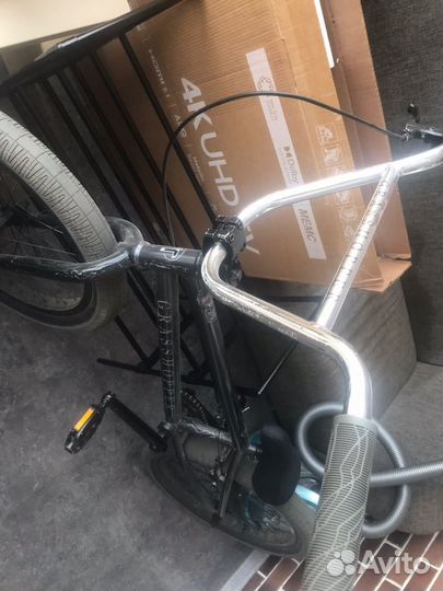 Трюковой велосипед bmx