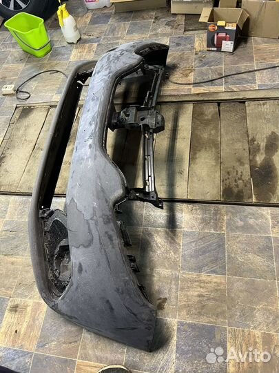 Передний бампер на рено логан 2