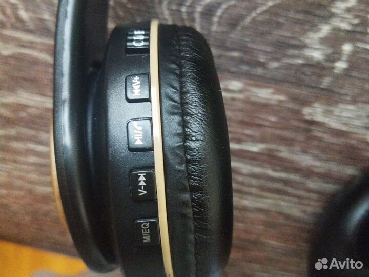 Беспроводные наушники