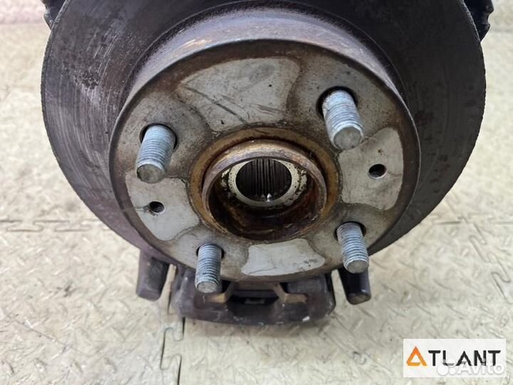 Ступица передняя правая daihatsu tanto