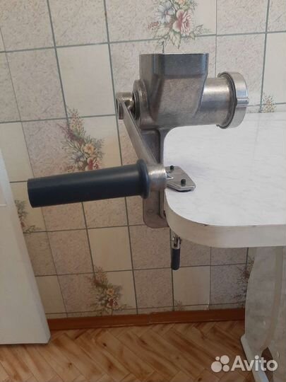 Мясорубка ручная