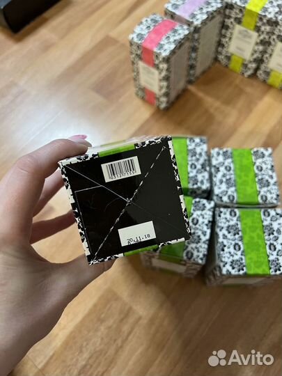 Sharme Velvet обновляющий крем-скраб для тела