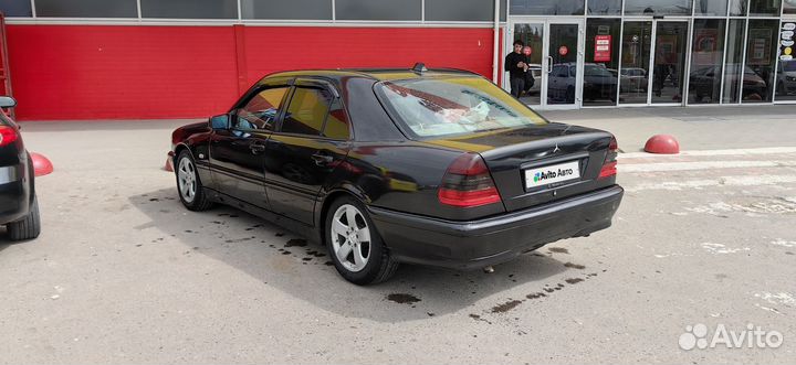 Mercedes-Benz C-класс 1.8 AT, 1999, 400 000 км
