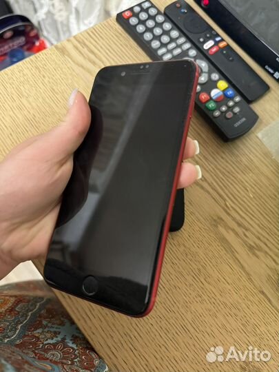 iPhone 8 Plus, 64 ГБ