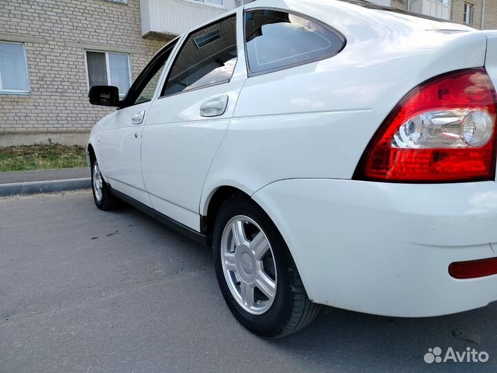 LADA Priora 1.6 МТ, 2010, 359 000 км