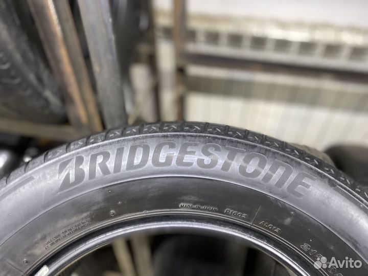 Bridgestone Alenza 001 215/65 R16 98H