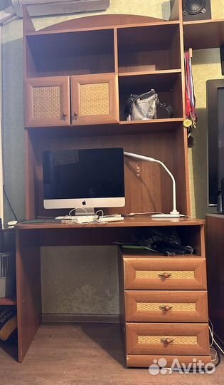 Уголок школьника бу