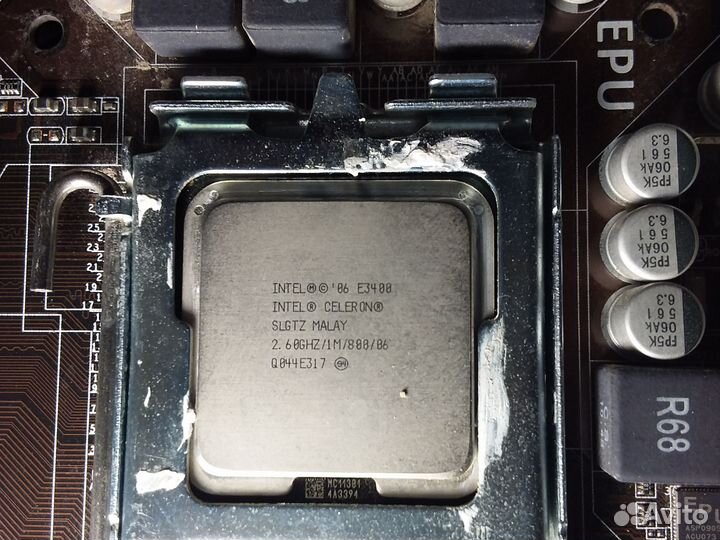 Материнская плата с процессором