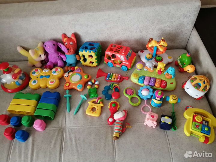 Вещи и игрушки большим пакетом на девочку