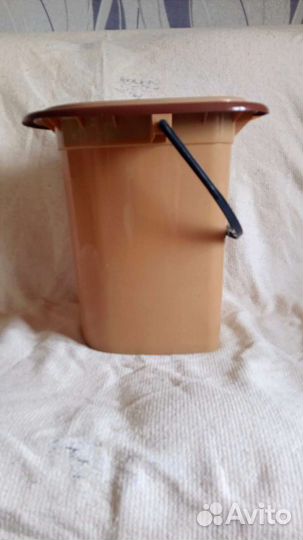Ведро туалет