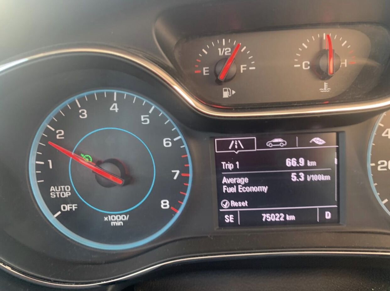 Chevrolet Cruze: фото владельца