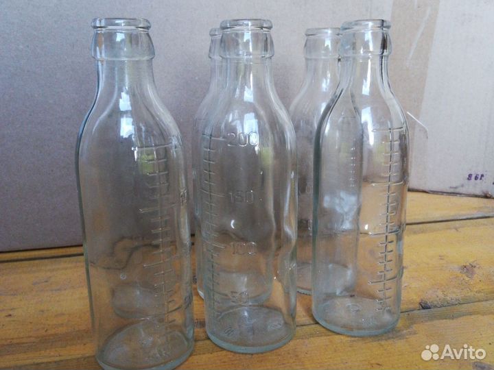 Бутылка стеклянная 0.2л, 6 штук в одни руки