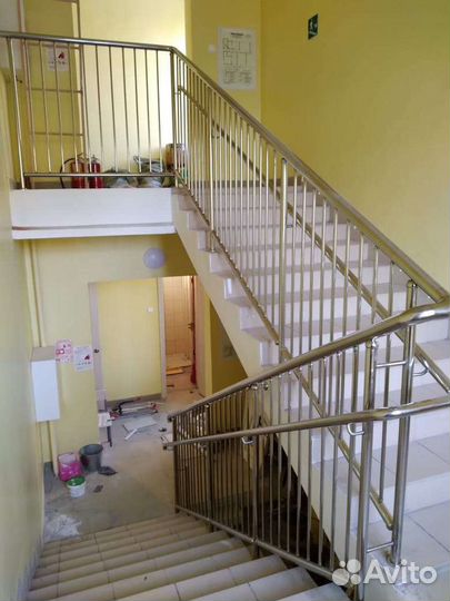 Перила из нержавеющей стали с установкой