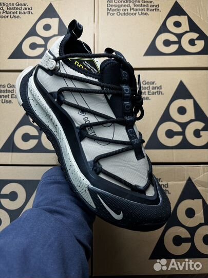 Nike AcG mountain fly gore tex