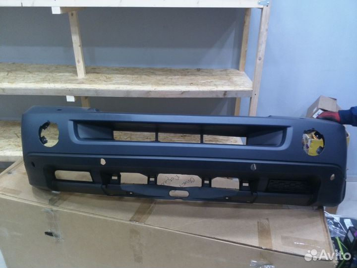 Бампер передний range rover sport