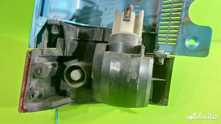 Фонарь задний правый для Opel Meriva 2003-2010