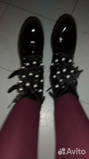 Лаковые женские ботинки 41