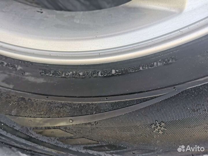 Viatti Bosco Nordico V-523 235/65 R17 104T