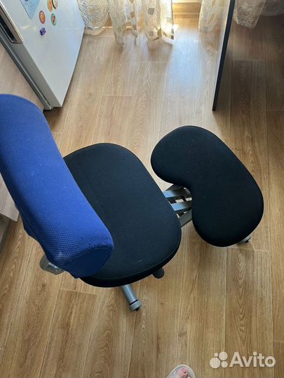 Ортопедический коленный стул Smartstool. Отличное