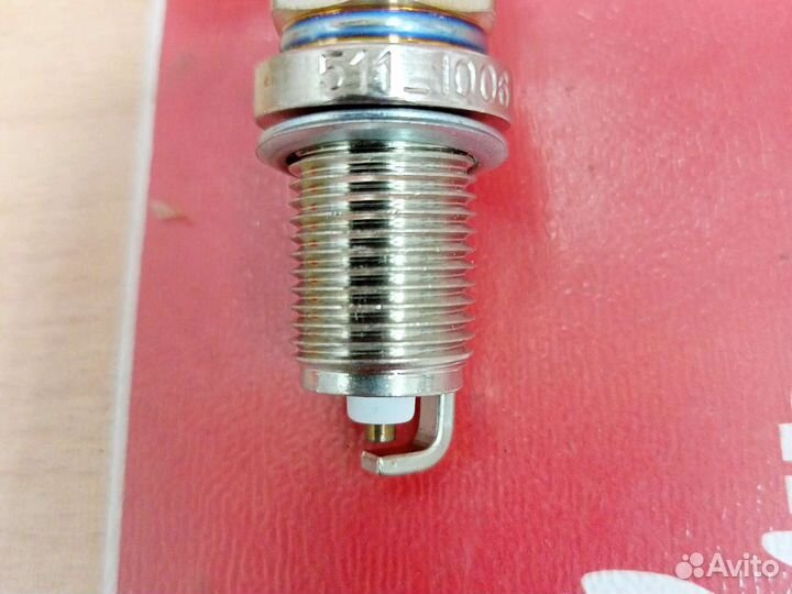 Свеча зажигания toyota corolla/RAV 4/yaris/ Lifan