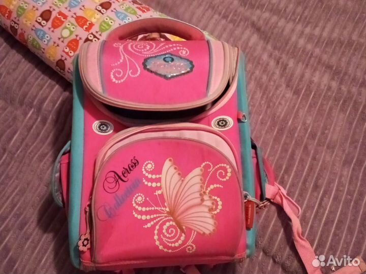 Рюкзак школьный