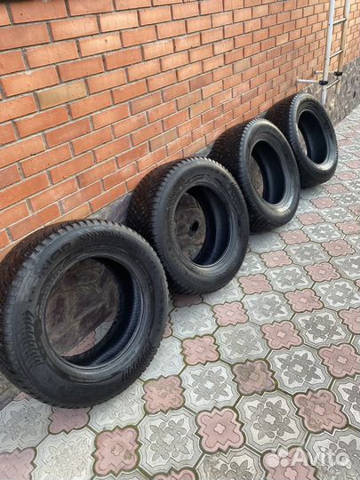 Nokian Tyres Hakkapeliitta 7 285/60 R18