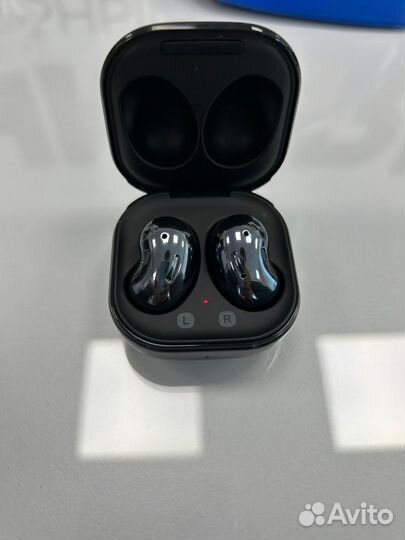 Наушники Galaxy Buds Live SM-R180