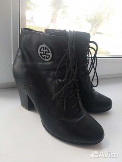 Ботинки 37 размер