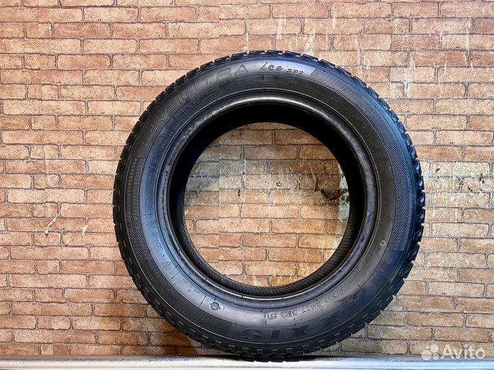 Maxxis SP3 Premitra Ice 195/60 R15